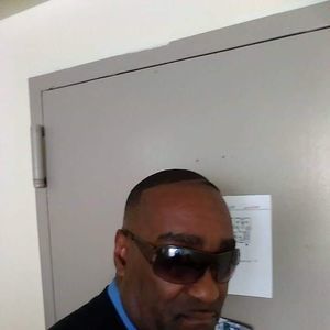 Meet your Posher, Connie